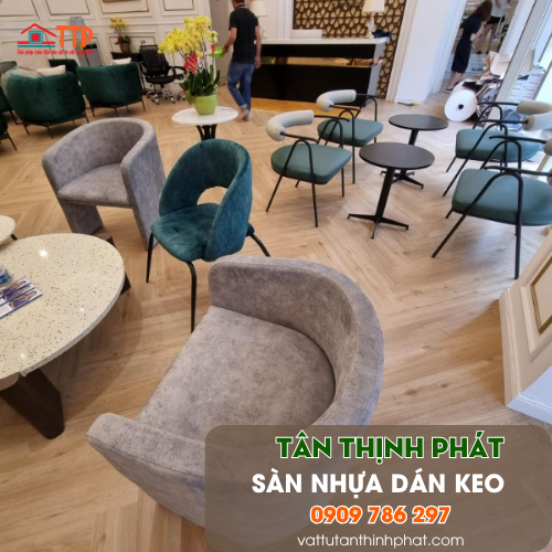 Sàn Nhựa Dán Keo, Sàn Nhựa Dán Keo Thi Công Xương Cá