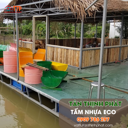 Tấm Nhựa ECO Lót Sàn Làm Vách: Giải Pháp Vật Liệu Hiện Đại