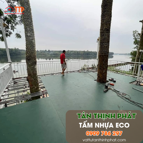 Tấm Nhựa ECO Lót Sàn Làm Vách: Giải Pháp Vật Liệu Hiện Đại
