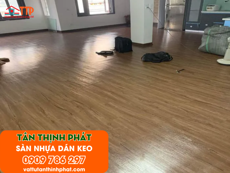 Sàn Nhựa Dán Keo Giá Rẻ, Thi Công Nhanh Tại Bà Rịa Vũng Tàu