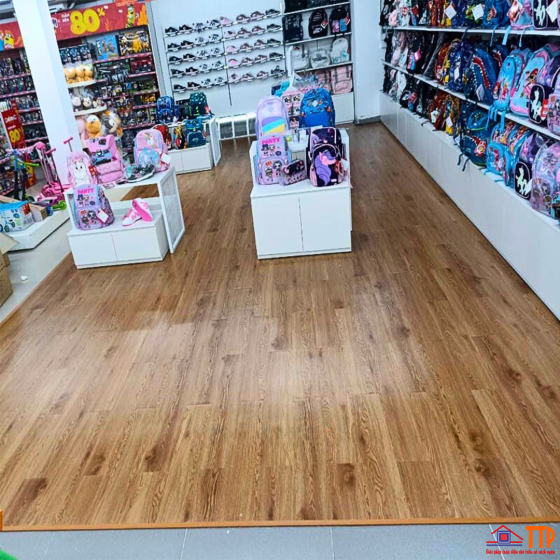 SÀN NHỰA DÁN KEO GIẢ GỖ MAXFLOOR 14V