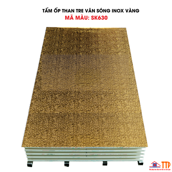 TẤM ỐP THAN TRE VÂN SÓNG INOX VÀNG SK630
