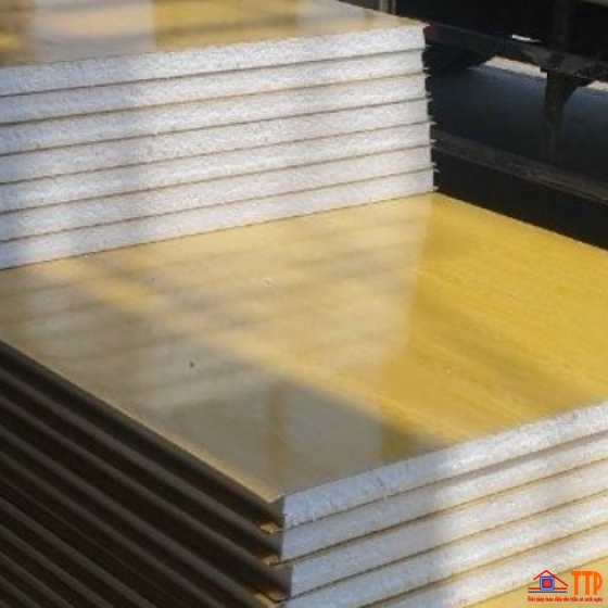 Panel trong nhà màu vân gỗ 100mm